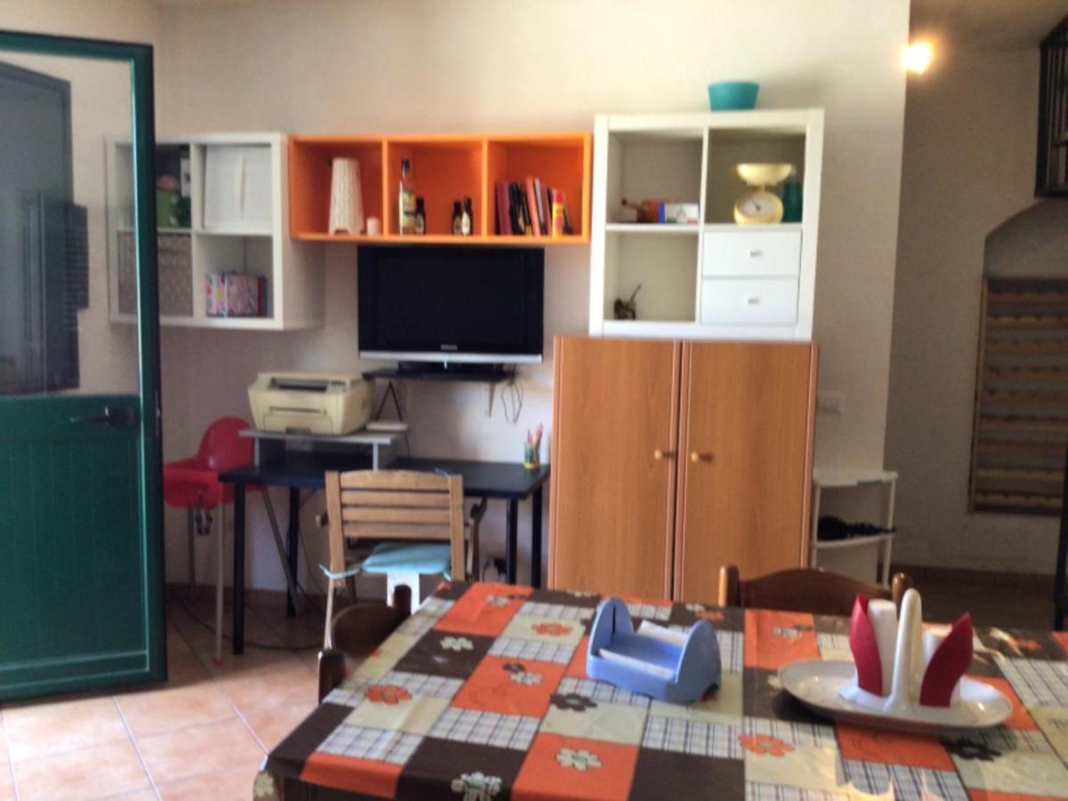 Agriturismoeloropizzuta Lido di Noto Buitenkant foto