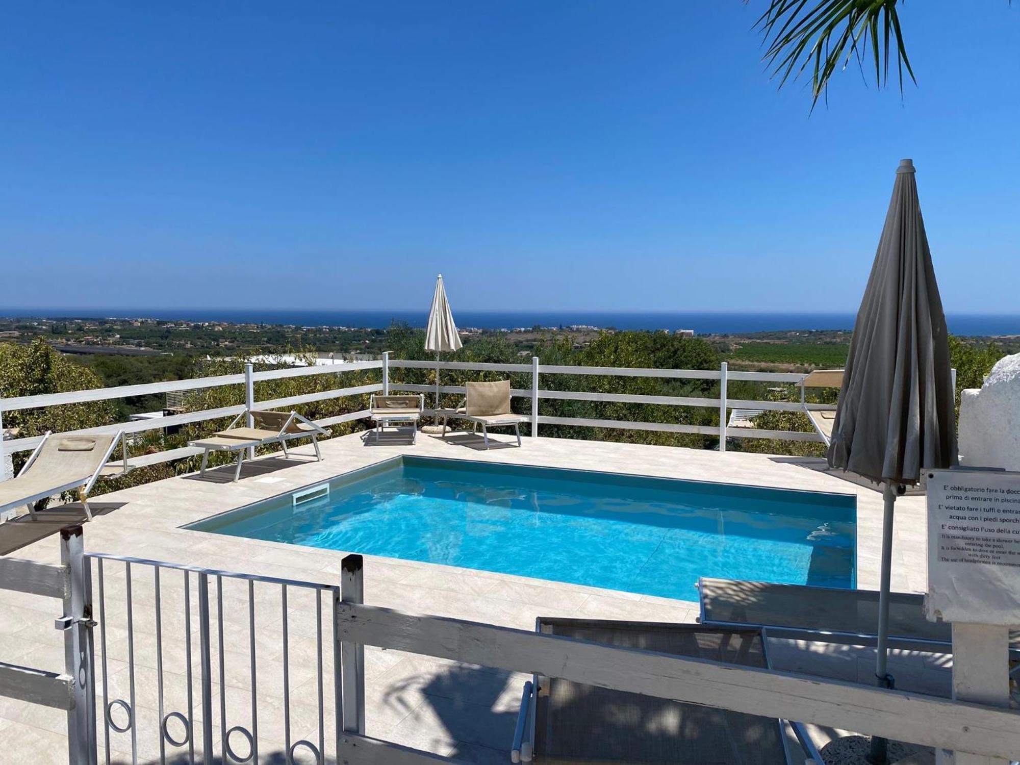 Agriturismoeloropizzuta Lido di Noto Buitenkant foto