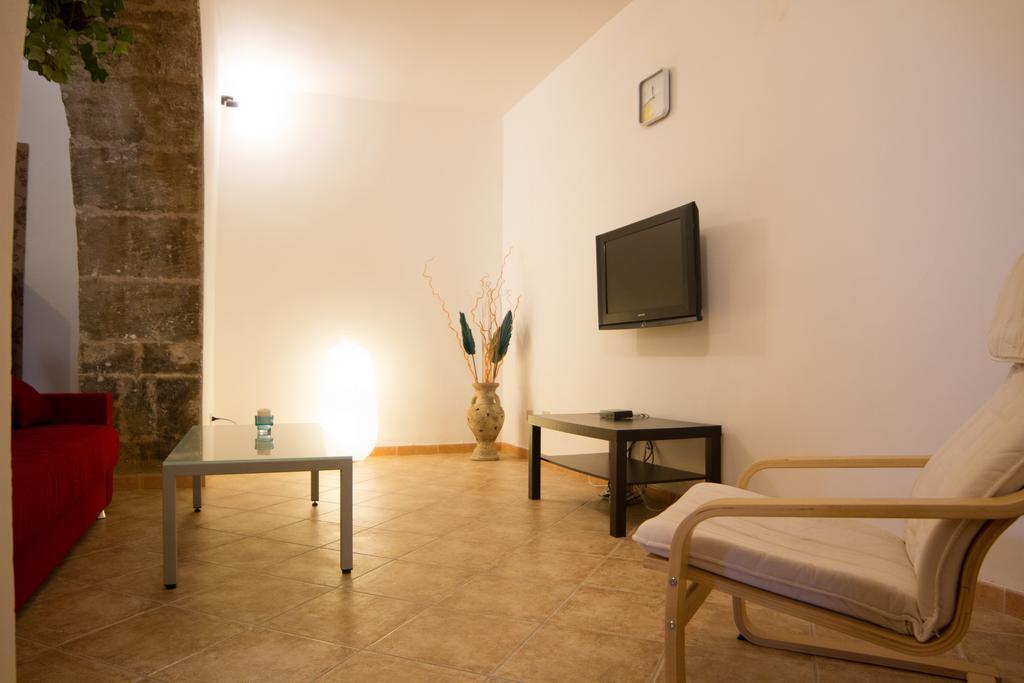 Agriturismoeloropizzuta Lido di Noto Buitenkant foto